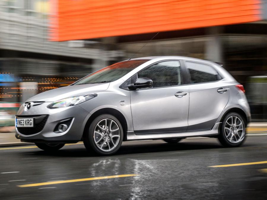  Mazda2 Sport Colour 2014 года  (фото 6 из 12)